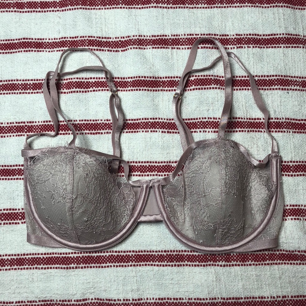 Victoria’s Secret Bralette 34D